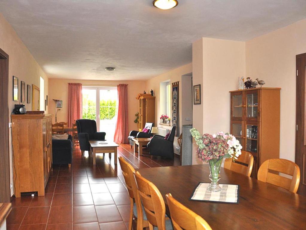 Villa Frymburk room 5
